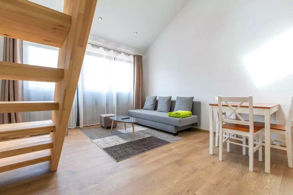 Domaine Des Ecuries - Appartements Meubles A Talloires Zewnętrze zdjęcie