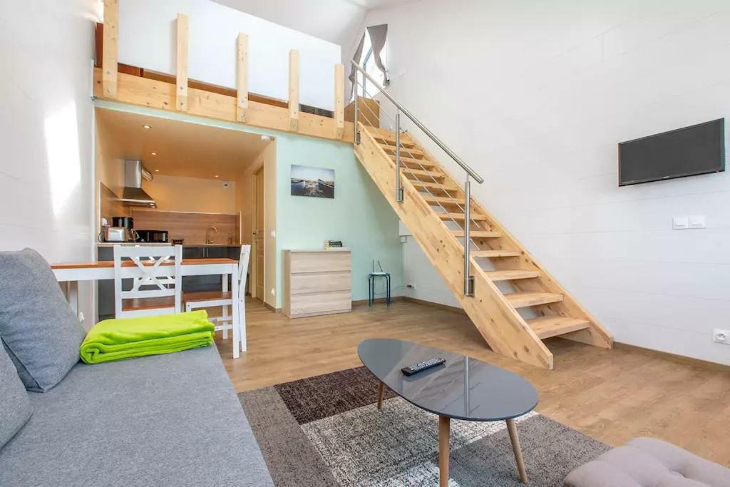 Domaine Des Ecuries - Appartements Meubles A Talloires Zewnętrze zdjęcie