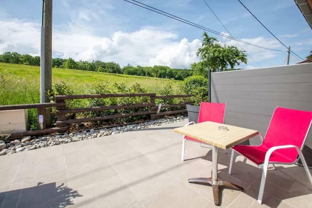 Domaine Des Ecuries - Appartements Meubles A Talloires Zewnętrze zdjęcie