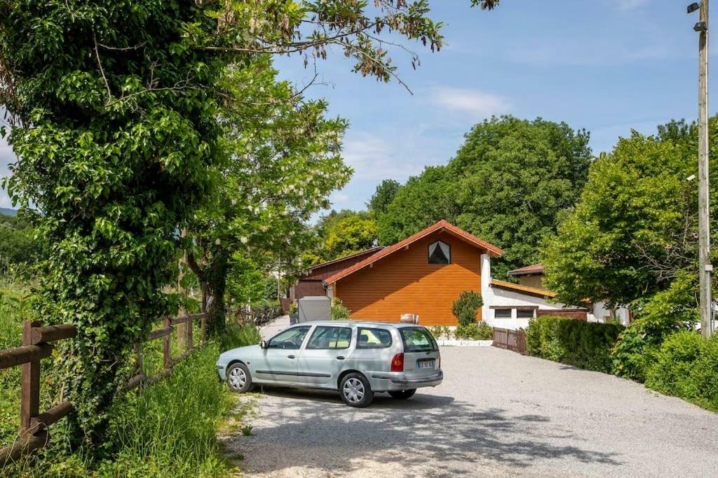 Domaine Des Ecuries - Appartements Meubles A Talloires Zewnętrze zdjęcie